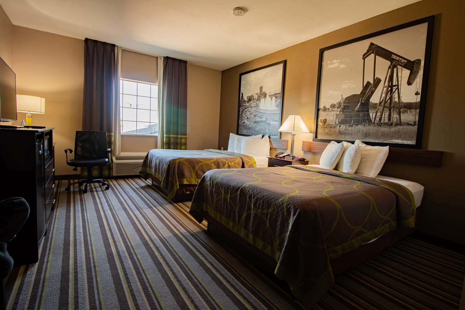Surestay Plus Hotel By Best Western Owasso Tulsa North Rom bilde